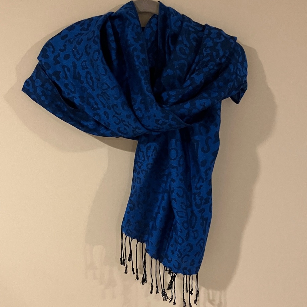 Blue Leopard Print Wrap Scarf with Black Fringe